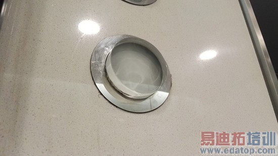 华为P8全面评测:麒麟935坐镇 小米Note顶配版如何出招?