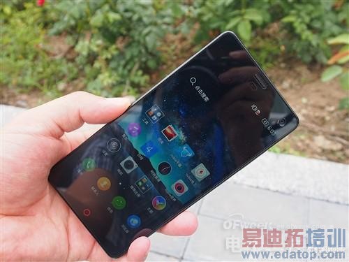 不学联发科点燃魅族/小米战乱之火 看高通助力国机和平火起来