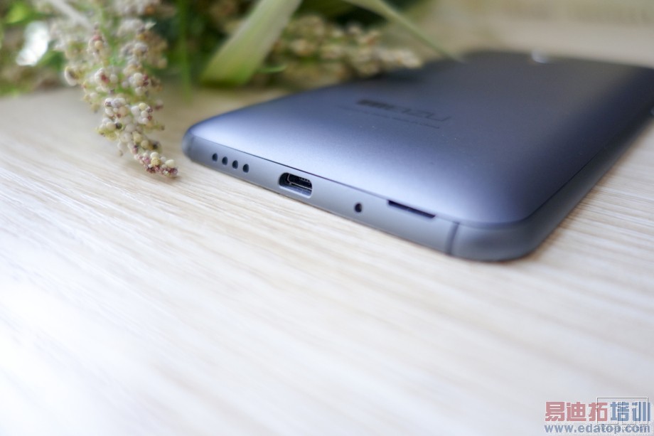 ��ɫ������MX4����׷����⣺����������