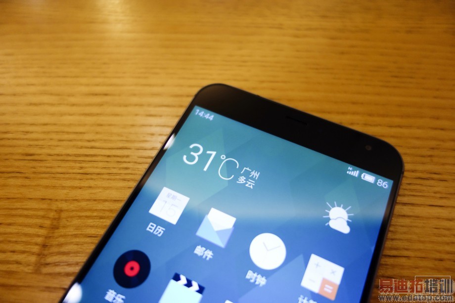 ��ɫ������MX4����׷����⣺����������