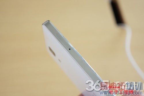 �Ա����⣺iPhone6����С��4����MX4 ˭����������