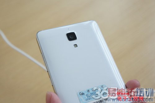 �Ա����⣺iPhone6����С��4����MX4 ˭����������