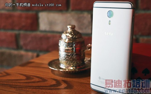 �����ǲ����ޱ߿� ��1Pro��۲������