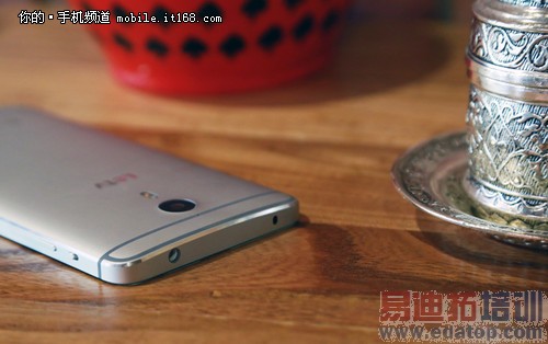 �����ǲ����ޱ߿� ��1Pro��۲������