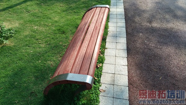 С��Note�����̫�����ѡ��Ŭ����Z9 mini�Ա������ֻ�1��ϸ����