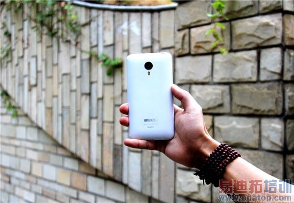 白色魅族MX4深度评测:极致体验助力MX4 Pro叫板华为Mate7/小米4