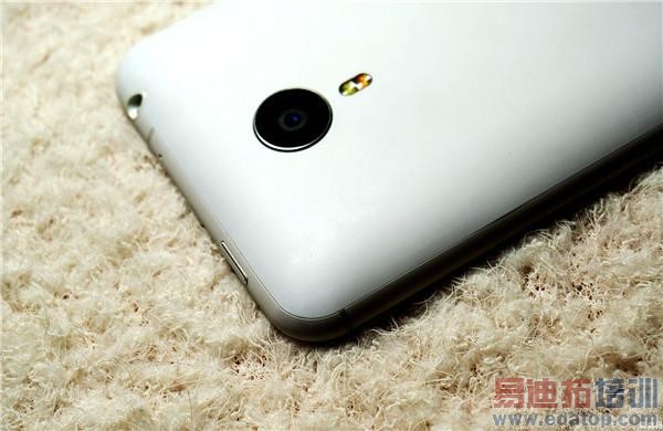 白色魅族MX4深度评测:极致体验助力MX4 Pro叫板华为Mate7/小米4