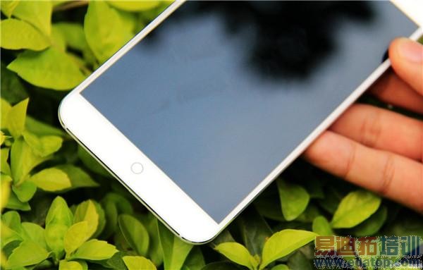 白色魅族MX4深度评测:极致体验助力MX4 Pro叫板华为Mate7/小米4