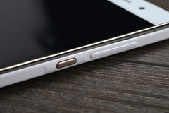 ������ҫ����4C��۶Ա�: