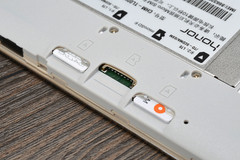 ������ҫ����4C��۶Ա�: