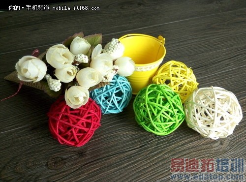 ������ҫ����4C���նԱ�