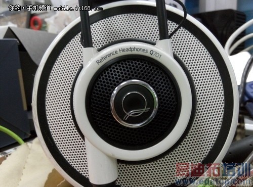 ������ҫ����4C���նԱ�