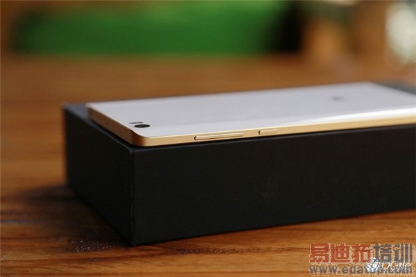 华为P8/努比亚Z9/小米Note顶配版对比图赏:谁是最美机皇?