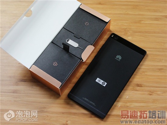 Ŭ����Z9 vs��ΪP8�Ա�ͼ�ͣ���խ�߿�˭���߸�