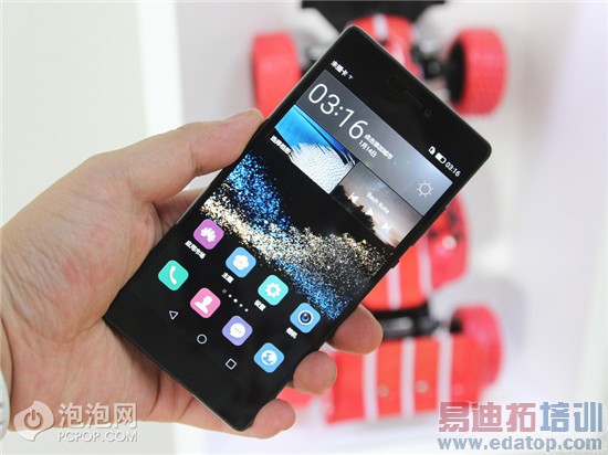 Ŭ����Z9 vs��ΪP8�Ա�ͼ�ͣ���խ�߿�˭���߸�