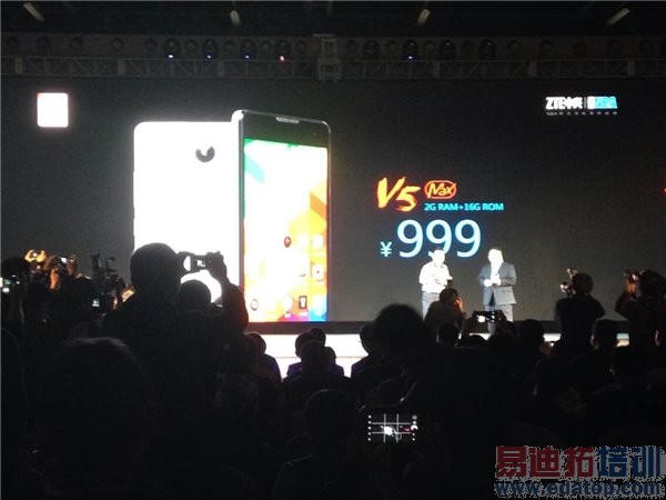 红米歼灭战 中华酷联千元智能机三缺一