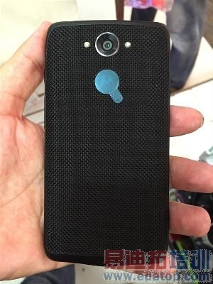 摩托最强机国际版Moto Maxx首曝 神似Droid Turbo