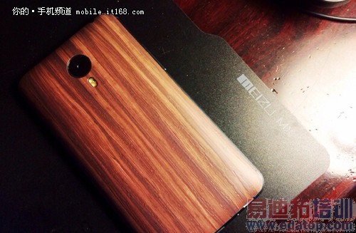 对比评测:木纹版魅族MX4对比一加 索尼Z3与三星Note4比设计