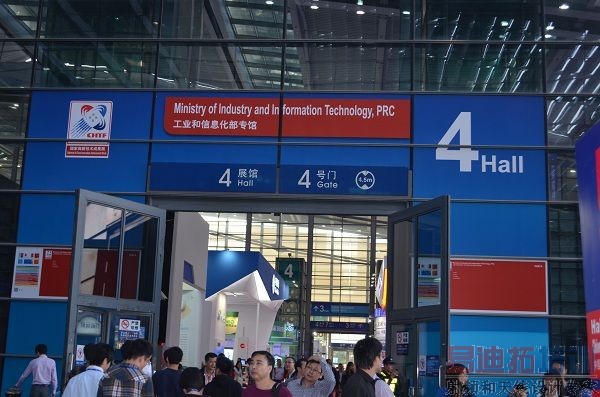 ��ͼ�ع�2013��߽��ᣨ�£���4G����Ӧ��Ϊ��