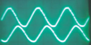 ����΢�������Ŀ�Ƶ����λ����ϵͳ�������Ӧ��