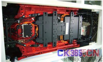 ͼ2 i-MiEV�����������²��֣��������ϣ�