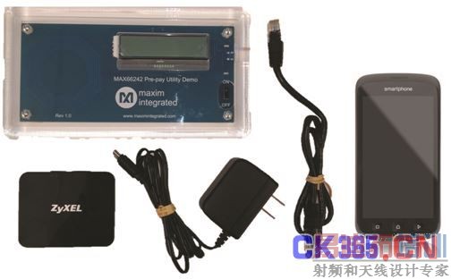 图3. 此处所示的预付费供电公司演示平台采用MAX66242安全认证器标签和MAXQ610微控制器(图中未显示)。