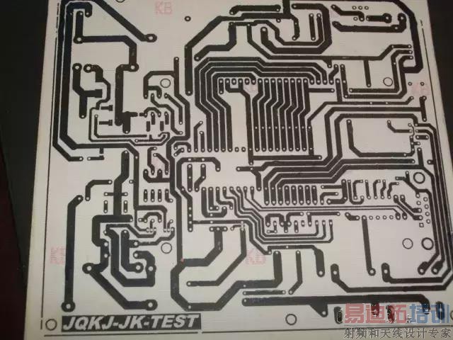 ���ɻ� �� ����Ƶ����ͣ���������������PCB��