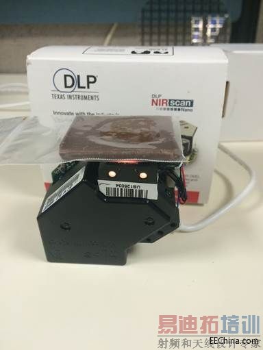 ��Ƭ1����ִ�������С���DLP NIRscan Nano EVM.jpg