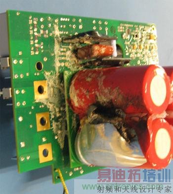 ����Ԫ��ѡ�񲻵���ʹ��·�������൱��ĵ������ѹ���п��ܷ���������չ��ĵ����������𻵡�