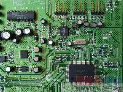 针对PCB区块产生的EMI干扰问题,可使用EMI改善对策元件重点改善