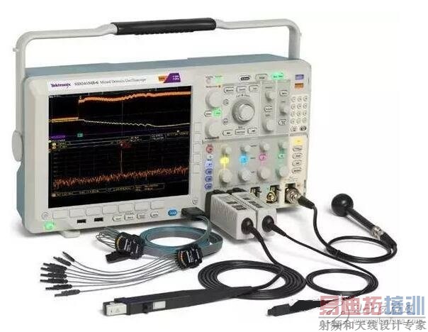 在低频段,系统中的电路节点阻抗可能变化很大;此时要求一定的电路或实验知识,以确定H场或E场能否提供最高的灵敏度。在较高频段,这些区别可能非常显著。在所有情况下,开展重复性的相对测量很重要,这样你就能肯定因为实现的任何变化引起的近场辐射结果能被精确再现。最重要的是,每次试验改变时近场探针的布局和方面要保持一致。