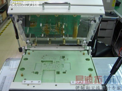 电路板无线功能测试治具