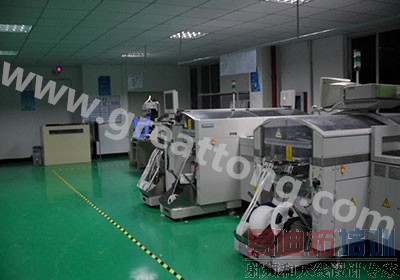 PCBA加工设备三:贴片机