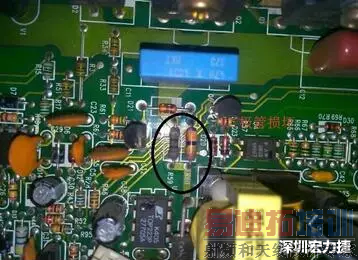 �𻵵Ķ����ܻ�ɫ����