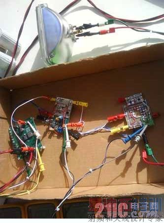 图 4:最终的太阳能充电器电路