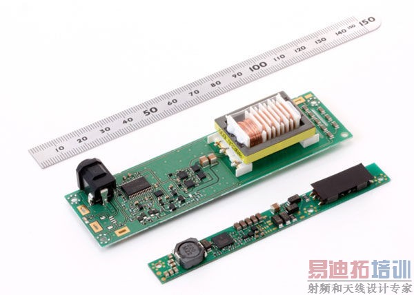 ���³�缼��ʵ�ֱ�Я�豸����Ч��ݳ��