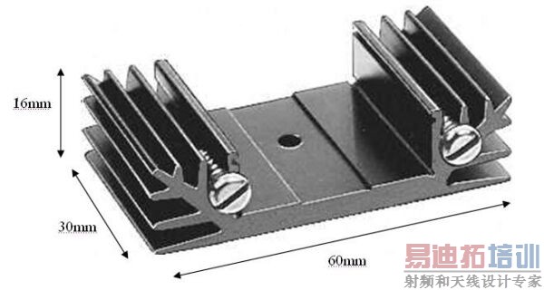 ͼ1�����͵�6.8&ordm;C/Wɢ������