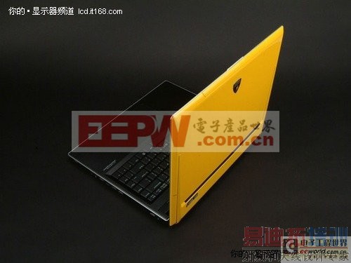 正确的方法开合本本儿上盖儿