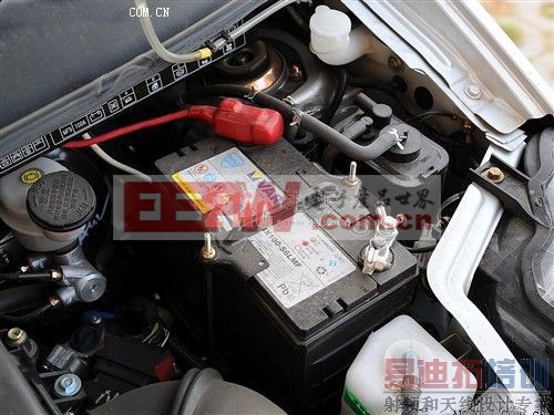 蓄电池没电不用急 教你应急启动方法