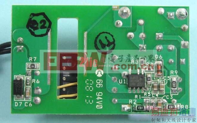 �߱�10kV��ģ��ӿ�ֿ�������2.4W�����PCBʵ��ͼ