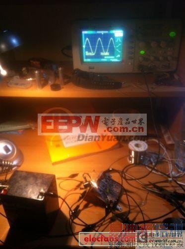 ��Ů��Դ����ʦ����:���ص�Ƭ�������������