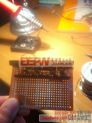 ��Ů��Դ����ʦ����:���ص�Ƭ�������������